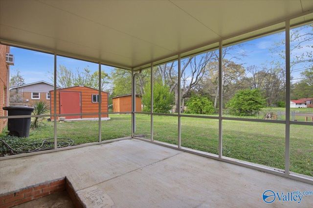 6100 Belgrade Drive NW, Huntsville, AL 35810