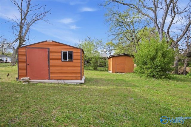 6100 Belgrade Drive NW, Huntsville, AL 35810