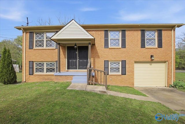 6100 Belgrade Drive NW, Huntsville, AL 35810