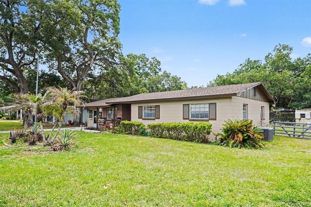 618 YOUNG PLACE, Lakeland, FL 33803