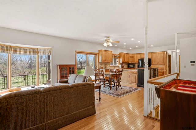 3301 Birchwood Drive, Bellevue, NE 68123