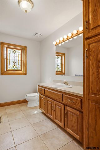 3301 Birchwood Drive, Bellevue, NE 68123