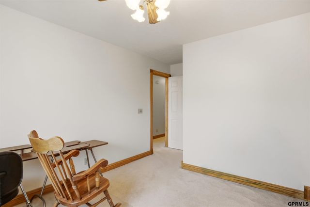3301 Birchwood Drive, Bellevue, NE 68123