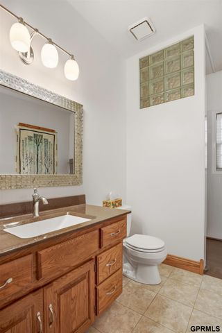 3301 Birchwood Drive, Bellevue, NE 68123