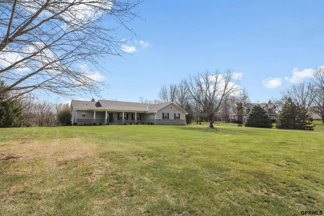 3301 Birchwood Drive, Bellevue, NE 68123