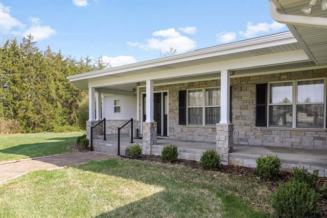 3301 Birchwood Drive, Bellevue, NE 68123