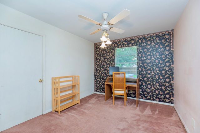 7043 Carvel Lane, Houston, TX 77074