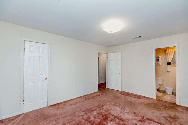 7043 Carvel Lane, Houston, TX 77074