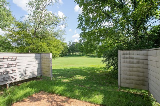 2021 Nashboro Blvd, Nashville, TN 37217