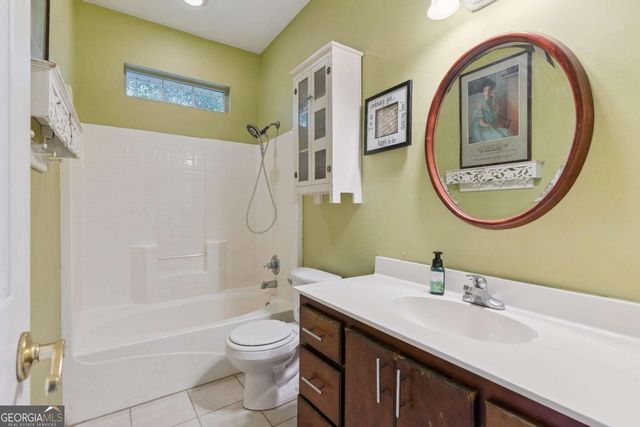 390 Harbor View Drive, Woodbine, GA 31569