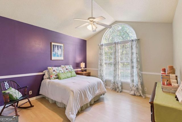 390 Harbor View Drive, Woodbine, GA 31569