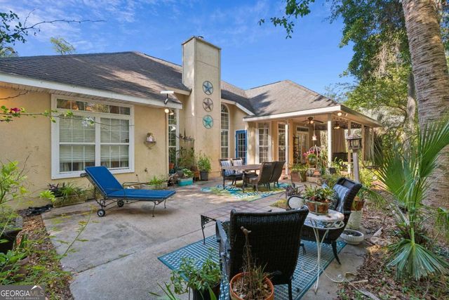 390 Harbor View Drive, Woodbine, GA 31569