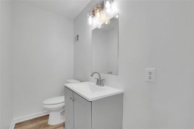 1909 Suwanee Valley Road, Lawrenceville, GA 30043