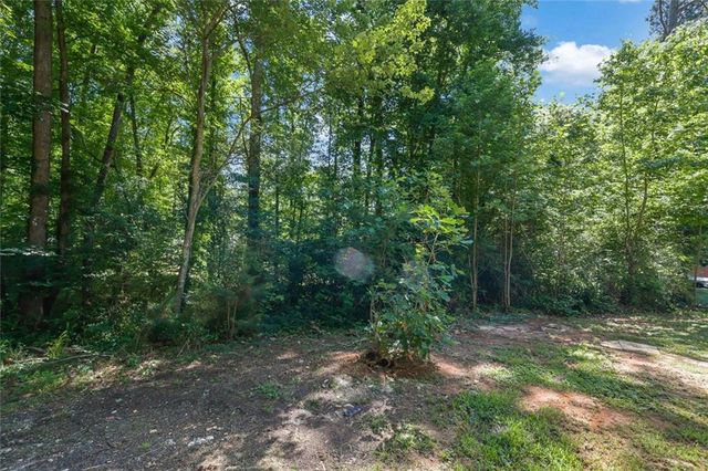 1909 Suwanee Valley Road, Lawrenceville, GA 30043