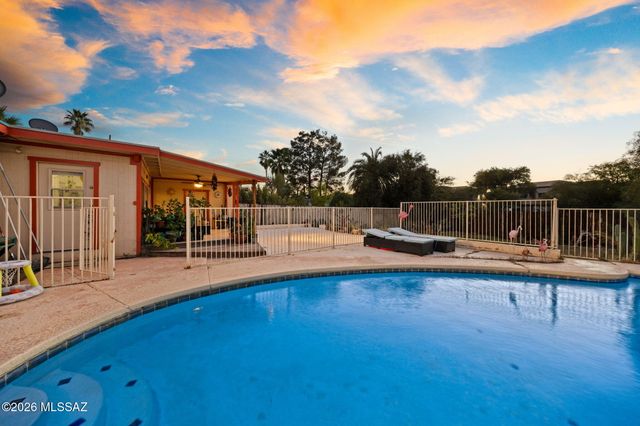 535 N Banff Avenue, Tucson, AZ 85748