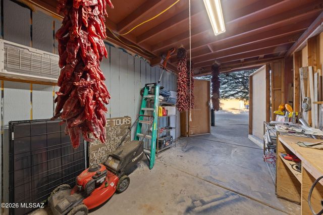 535 N Banff Avenue, Tucson, AZ 85748