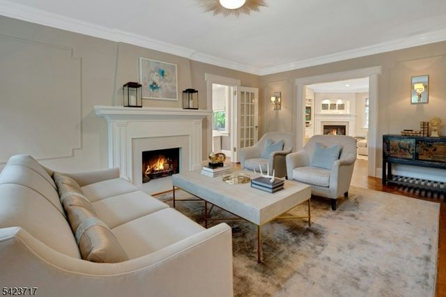 230 Summit Ave, Summit City, NJ 07901