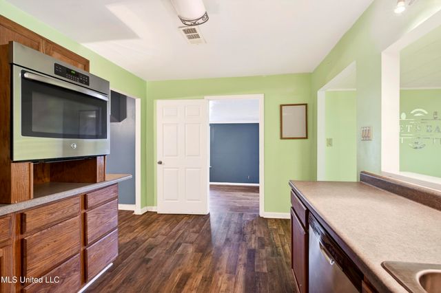 1003 Cecille Street, Gulfport, MS 39501