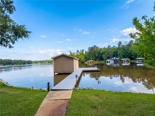 120 Bay Court, Eatonton, GA 31024