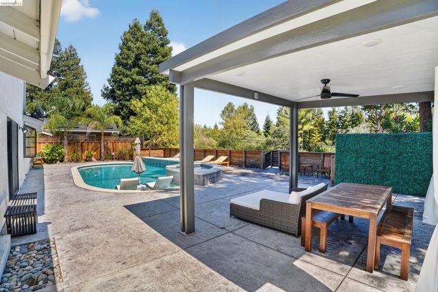 2936 Madeira Way, Pleasant Hill, CA 94523
