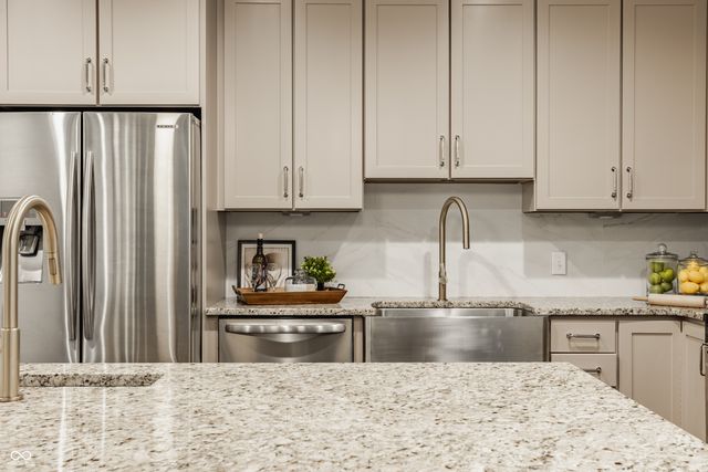 333 Massachusetts Avenue UNIT 305, Indianapolis, IN 46204