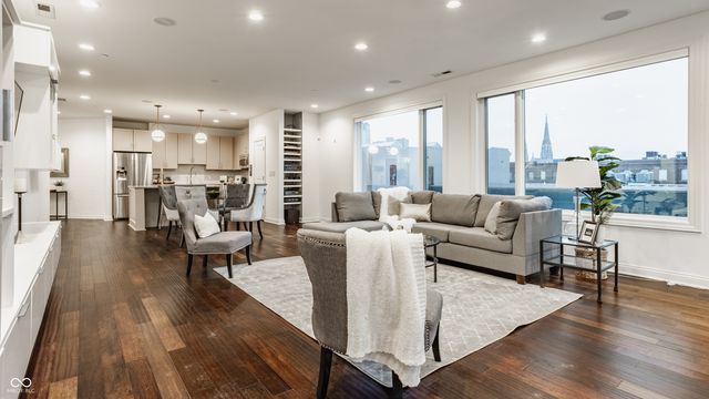 333 Massachusetts Avenue UNIT 305, Indianapolis, IN 46204