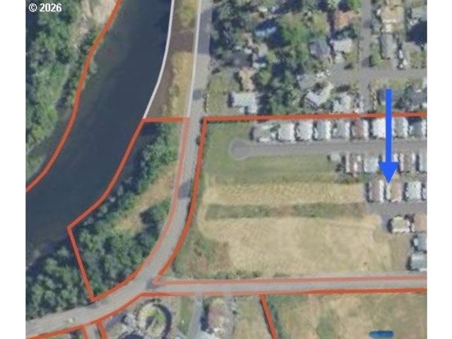 213 RIVER RIDGE Ave, Roseburg, OR 97471