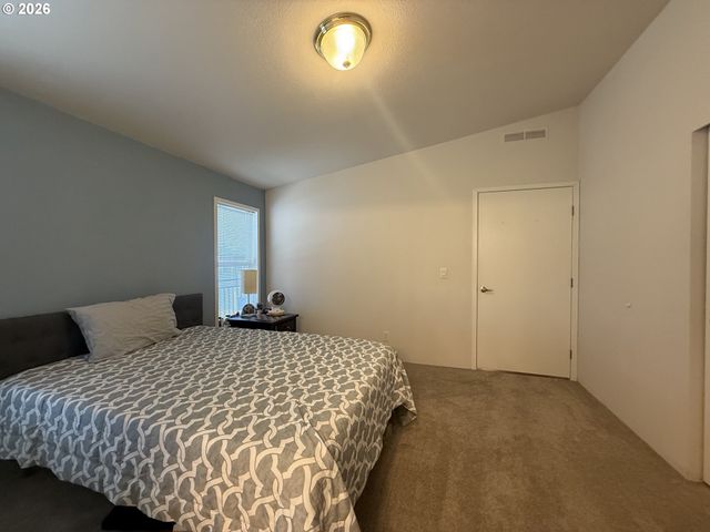 213 RIVER RIDGE Ave, Roseburg, OR 97471