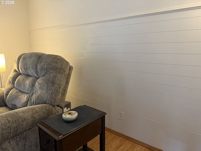 213 RIVER RIDGE Ave, Roseburg, OR 97471