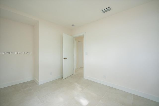 6640 SW 7 ST., Pembroke Pines, FL 33023