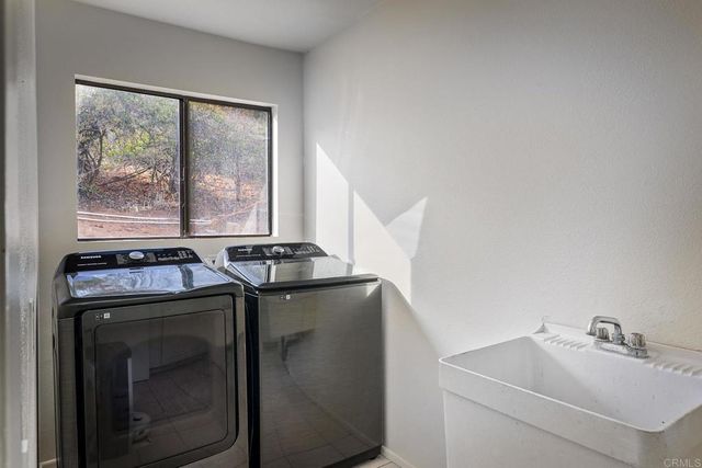 1228 Sheridan Avenue, Escondido, CA 92027