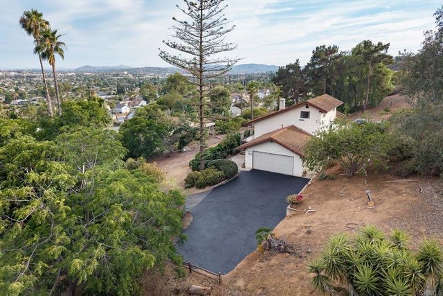 1228 Sheridan Avenue, Escondido, CA 92027