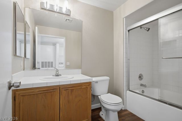 3125 North Buffalo Drive 2076, Las Vegas, NV 89128