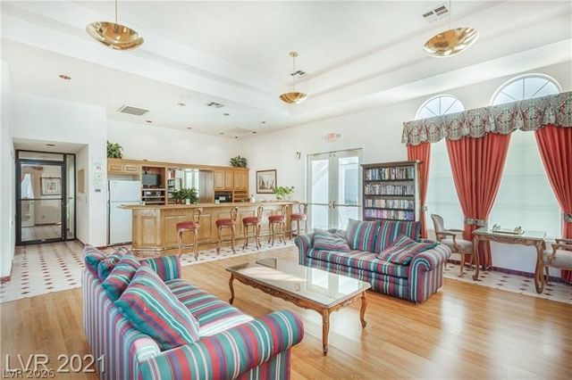 3125 North Buffalo Drive 2076, Las Vegas, NV 89128