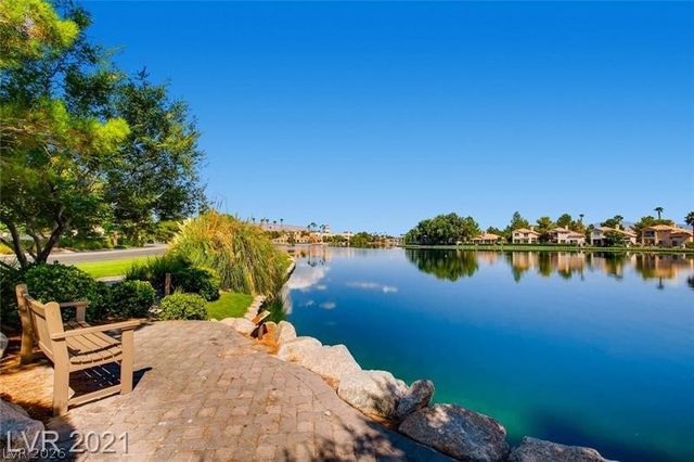 3125 North Buffalo Drive 2076, Las Vegas, NV 89128