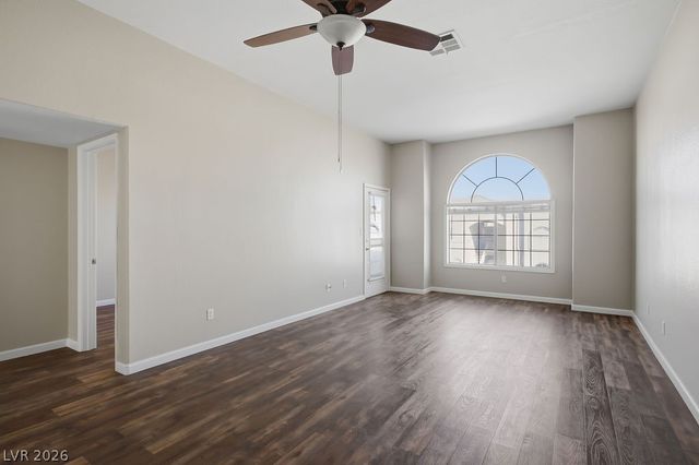 3125 North Buffalo Drive 2076, Las Vegas, NV 89128