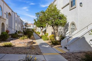 3125 North Buffalo Drive 2076, Las Vegas, NV 89128