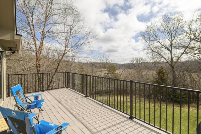 426 Oak Tree COURT, Hartland, WI 53029