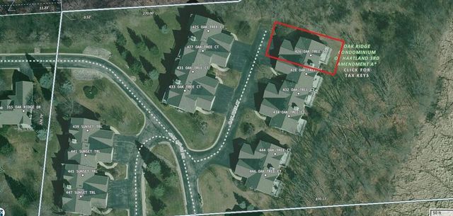 426 Oak Tree COURT, Hartland, WI 53029