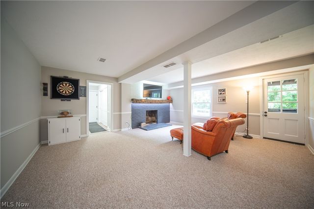 4564 Larkspur Lane, Bath, OH 44333