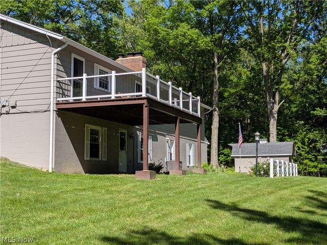 4564 Larkspur Lane, Bath, OH 44333