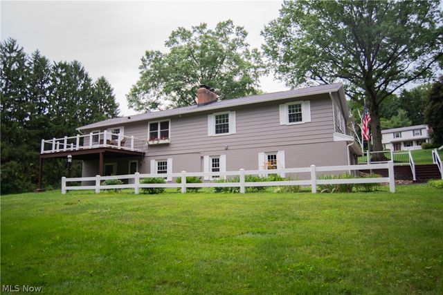 4564 Larkspur Lane, Bath, OH 44333