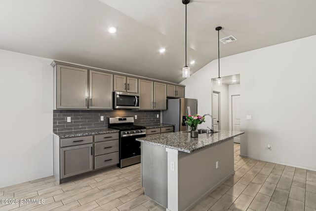 4909 Luray Lane, Las Cruces, NM 88012