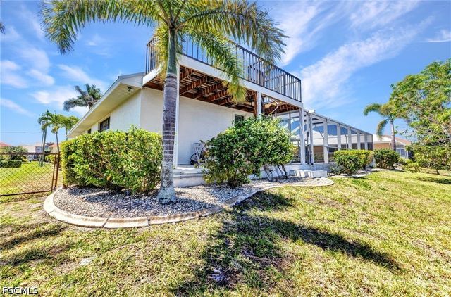 2718 Saint Thomas DR, Punta Gorda, FL 33950