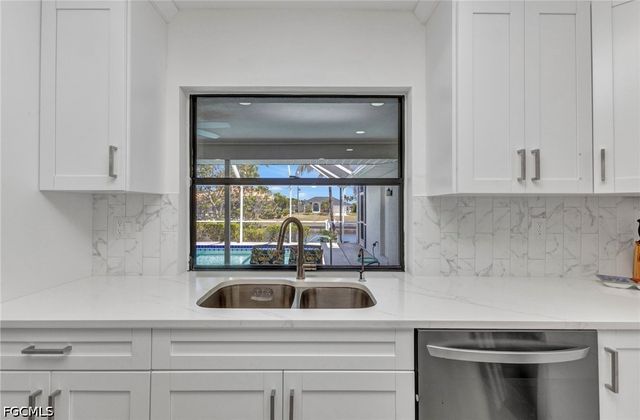 2718 Saint Thomas DR, Punta Gorda, FL 33950