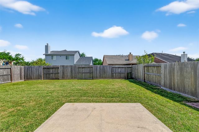 2603 Golden Creek Lane, Pearland, TX 77584