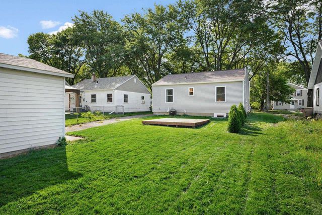 2252 Coolidge Street, Madison, WI 53704