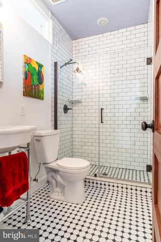 849 W 35TH, Baltimore, MD 21211