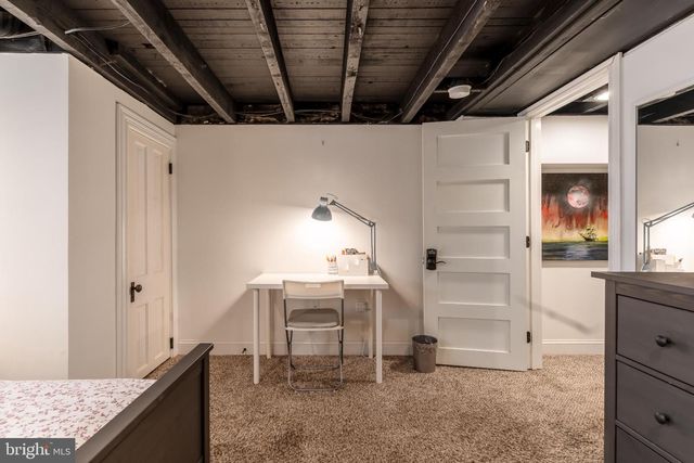 849 W 35TH, Baltimore, MD 21211