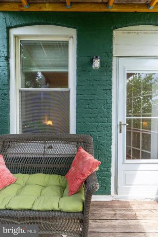 849 W 35TH, Baltimore, MD 21211